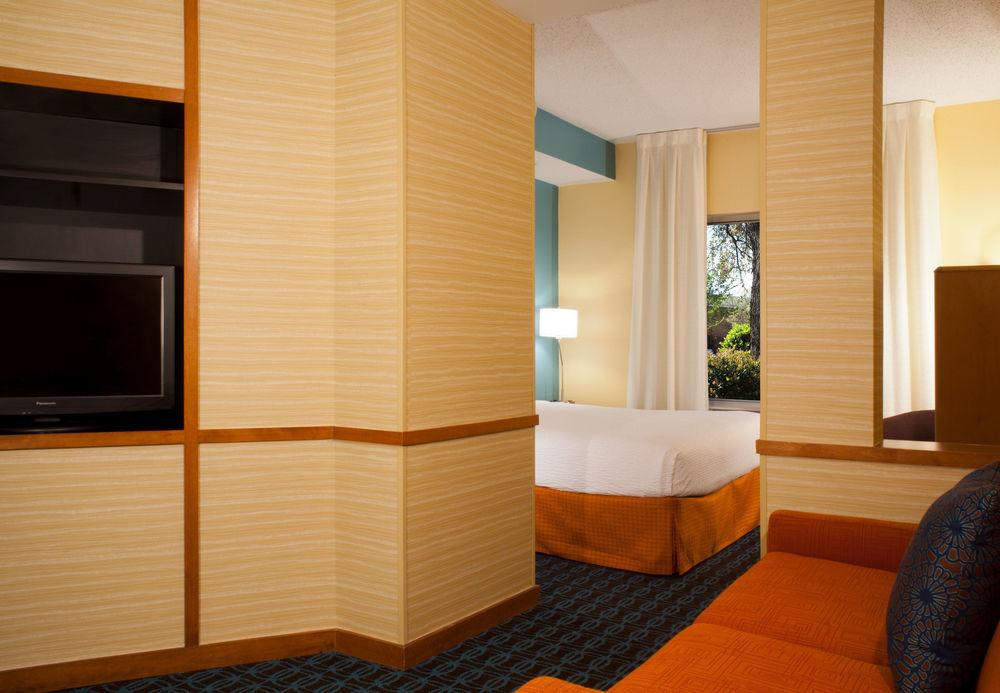 Fairfield Inn & Suites Austin University Area Dış mekan fotoğraf